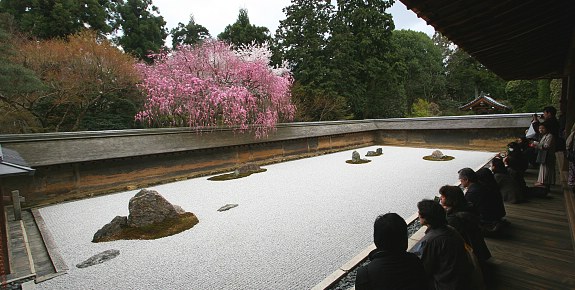 photo_004_Ryoanji_Temple_.jpg