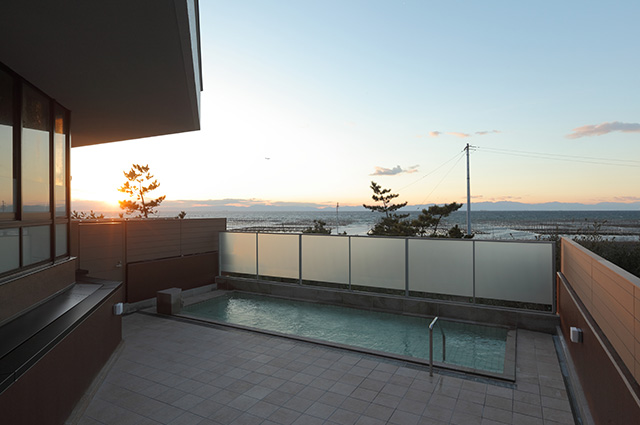 chitamihama_bath01.jpg