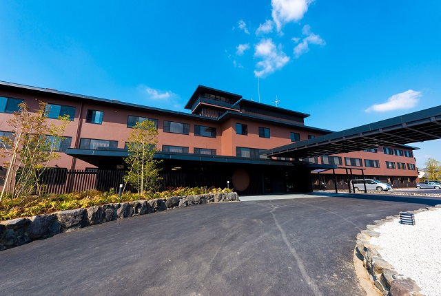 Kanpo no Yado Nara_Exterior_Daytime_(1).jpg