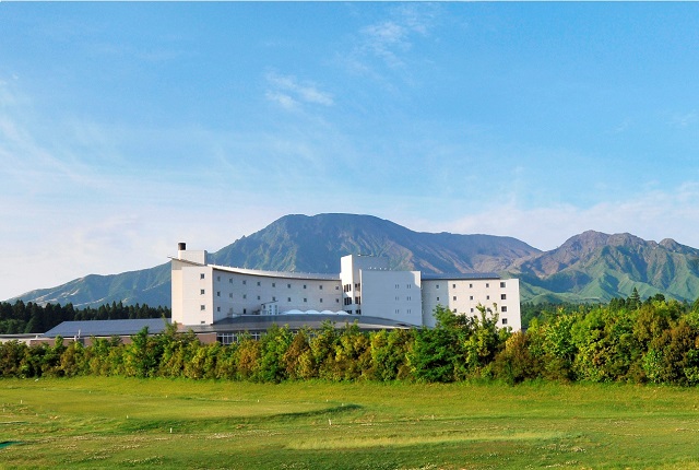 KAMENOI HOTEL ASO_Exterior_Daytime_(2).jpg